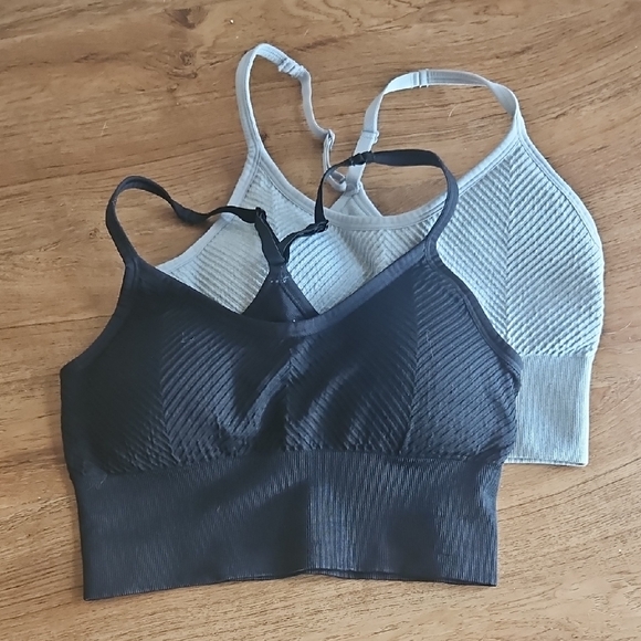 Black and Gray Sports Bra Set - Picture 1 of 5